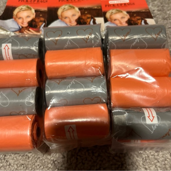 Ellen Degeneres Lot Of 5, 8 Rolls Eco Friendly Dog Pickup Bags - Picture 3 of 3
